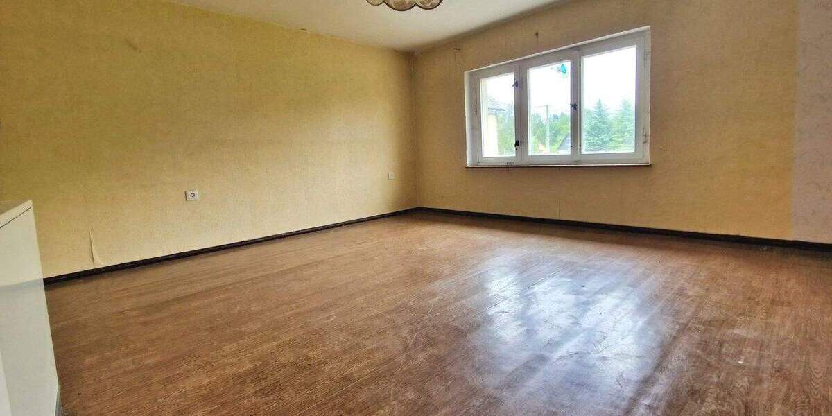 Einfamilienhaus Strahwalde Strahwalde - 7 Zimmer, 160 m&sup2;, 79.000&euro; | Angebot:25246727