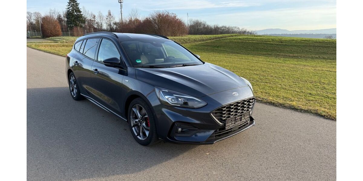 Ford Focus 77.650 km 15.900 &euro; Uhingen 73066