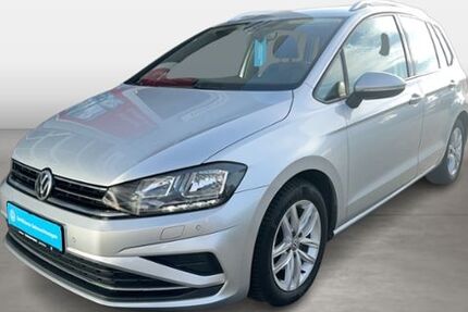 VW Golf Sportsvan 59.111 km 17.989 &euro; Gross-Gerau 64521
