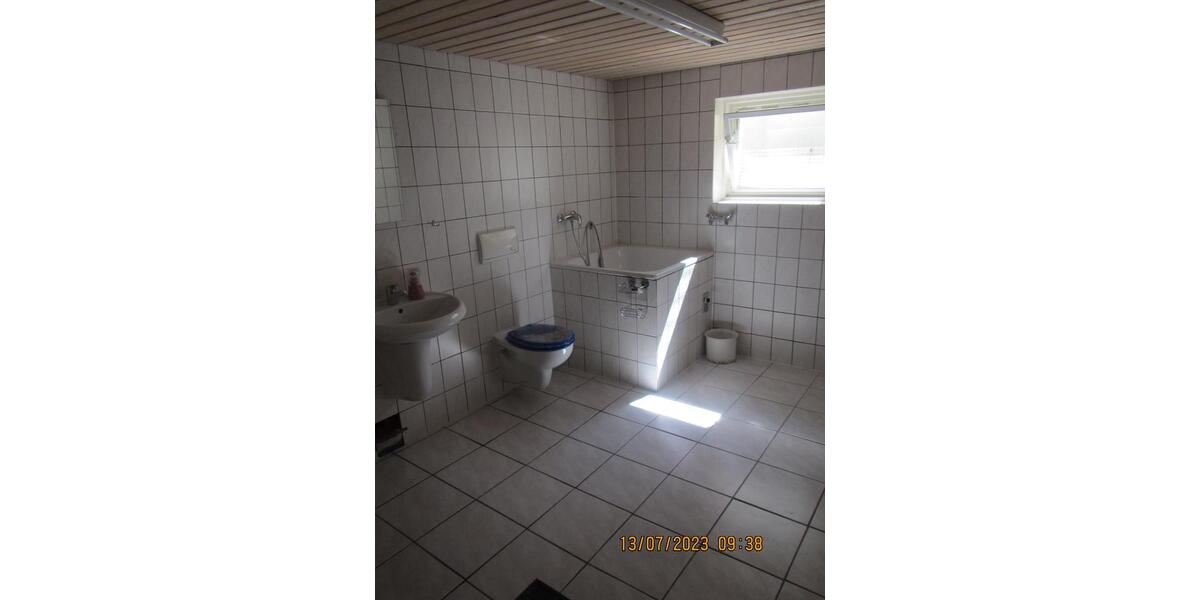 Doppelhaushälfte Freudenberg - 9 Zimmer, 173 m&sup2;, 410.000&euro; | Angebot:26694065