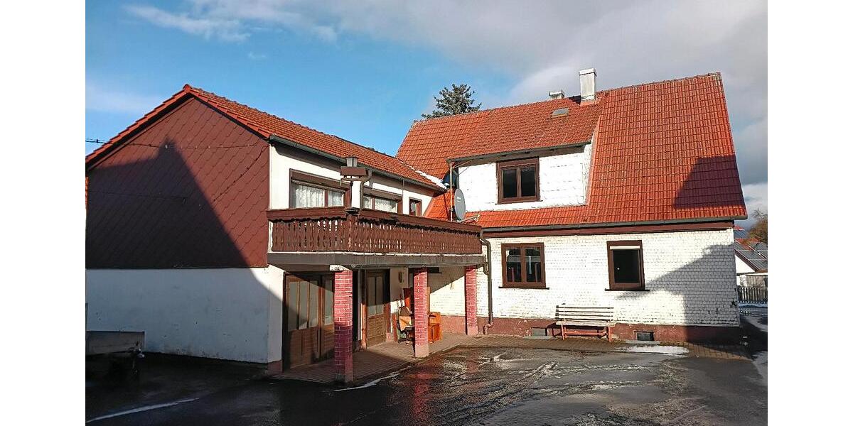 Einfamilienhaus Wasungen - 9 Zimmer, 180 m&sup2;, 750&euro; | Angebot:25275607