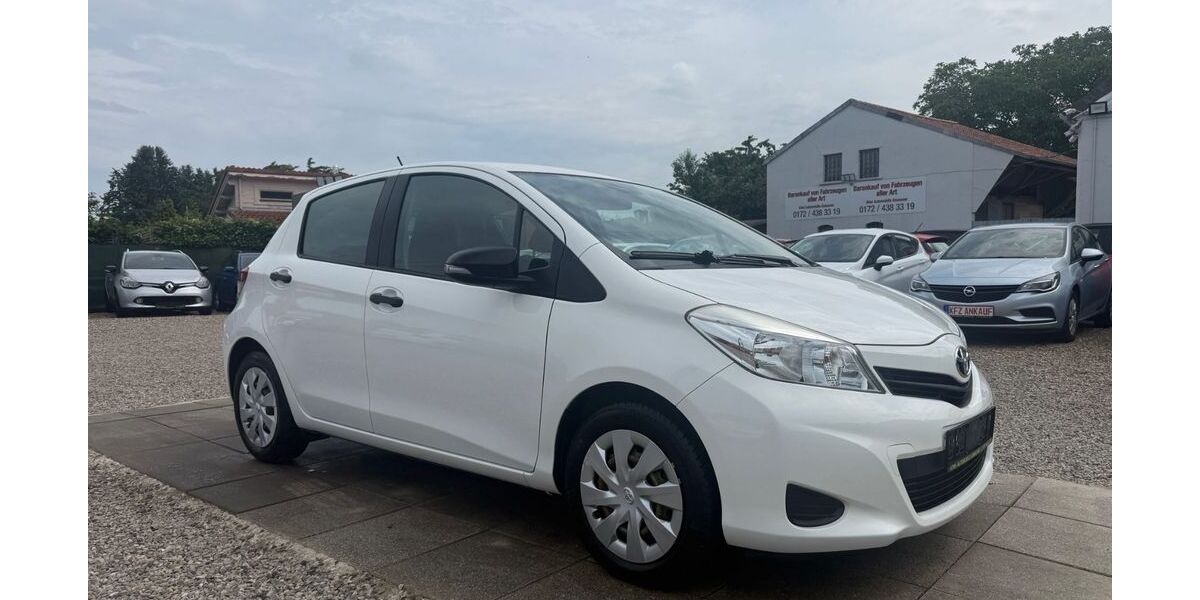 Toyota Yaris 82.000 km 7.499 &euro; Hannover 30163