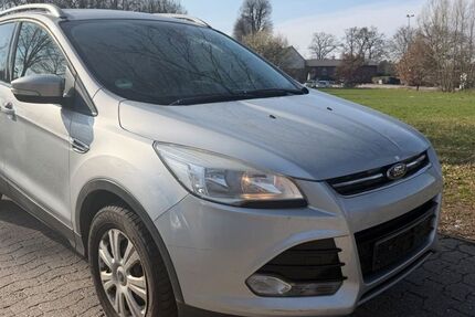 Ford Kuga 288.669 km 4.299 &euro; Buxtehude 21614