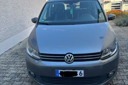 VW Touran 225.400 km 7.350 &euro; Kösching 85092