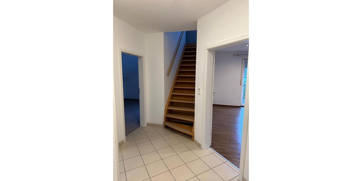 Etagenwohnung Rhauderfehn - 3 Zimmer, 100 m&sup2;, 205.000&euro; | Angebot:26957524
