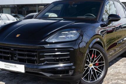 Porsche Cayenne 35.300 km 109.990 € Amberg 92224