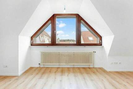 +++ altersgerecht & barrierefrei - zentral & bequem - Erstbezug - 3.OG mit Aufzug - inkl. neuer EBK - Kfz-Stpl. mögli... 2 zimmer