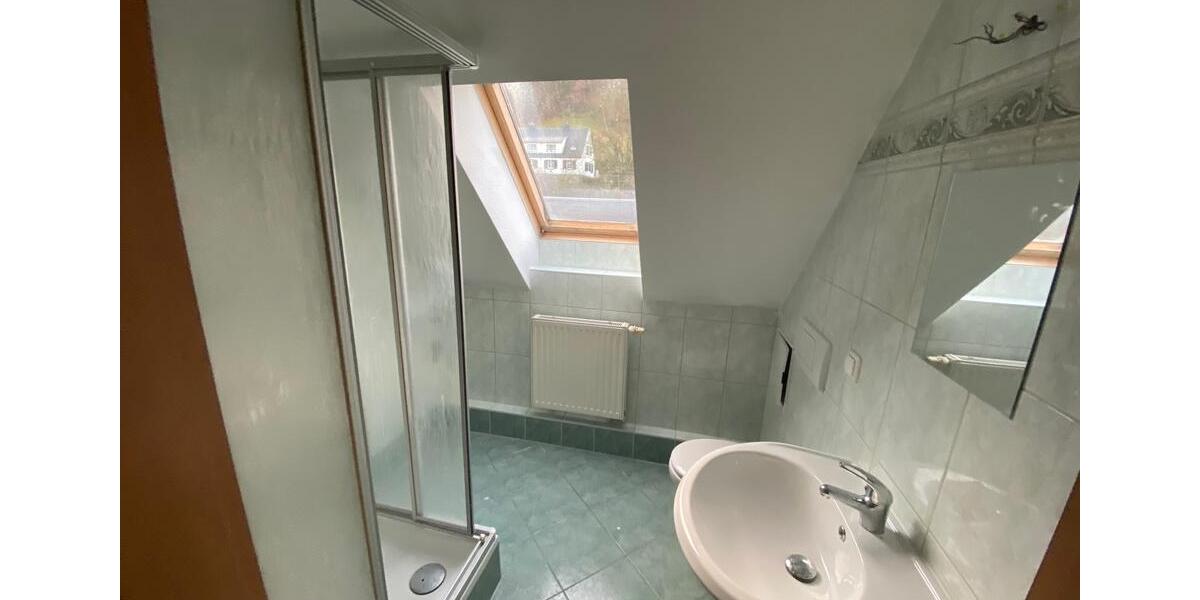 Etagenwohnung Greiz - 2 Zimmer, 27 m&sup2;, 199&euro; | Angebot:26658962