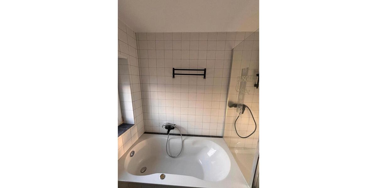 Dachgeschoßwohnung Nettetal - 2 Zimmer, 58 m&sup2;, 133.000&euro; | Angebot:26775340