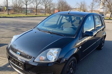 Ford Fiesta 106.179 km 3.000 &euro; Leipzig - Mitte 04103