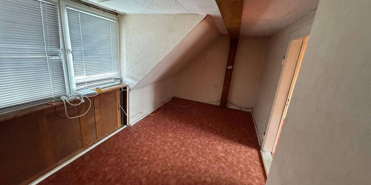 Mehrfamilienhaus, Wohnhaus Bernburg - 1 Zimmer, 120 m&sup2;, 43.000&euro; | Angebot:26170530