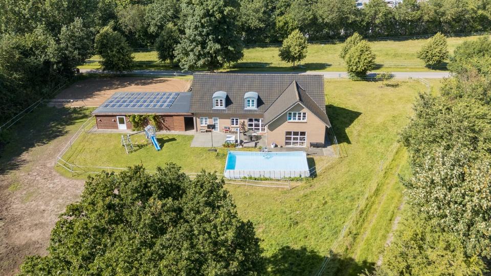 Einfamilienhaus Harrislee - 8 Zimmer, 312 m&sup2;, 360.500&euro; | Angebot:27113508