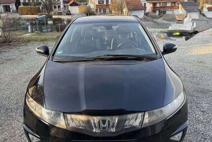 Honda Civic 220.000 km 1.500 &euro; Oberbergkirchen 84564