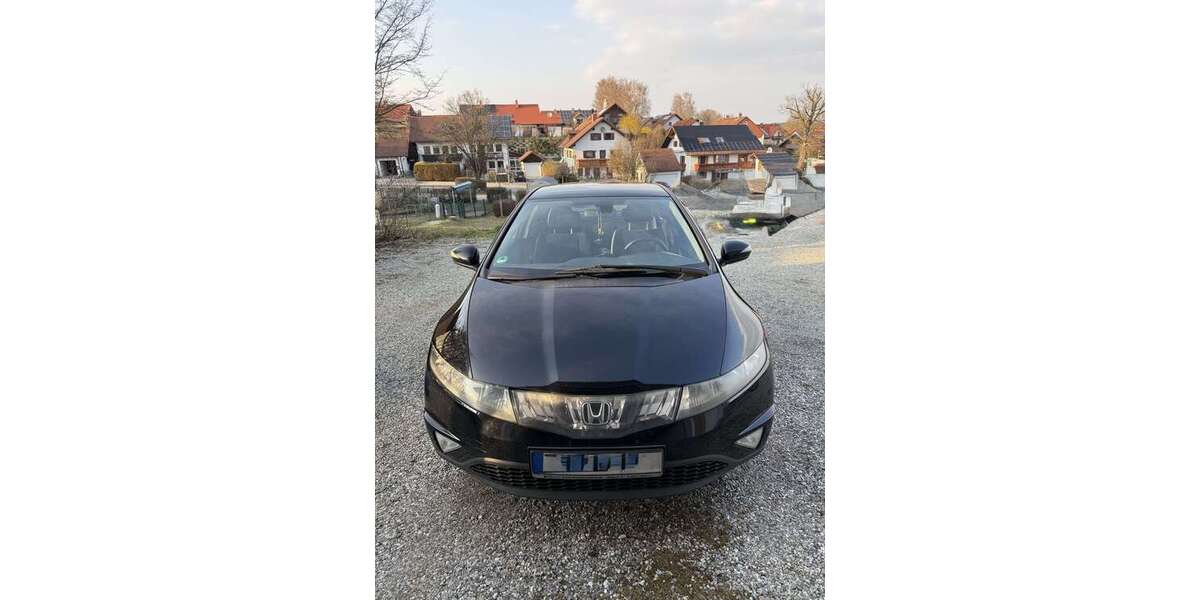 Honda Civic 220.000 km 1.500 &euro; Oberbergkirchen 84564