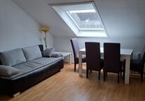 Zwischenmiete 2-Zimmer-Wohnung in Düsseldorf Urdenbach 08-12