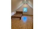 Dachgeschoßwohnung Apen - 4 Zimmer, 120 m&sup2;, 850&euro; | Angebot:26400553
