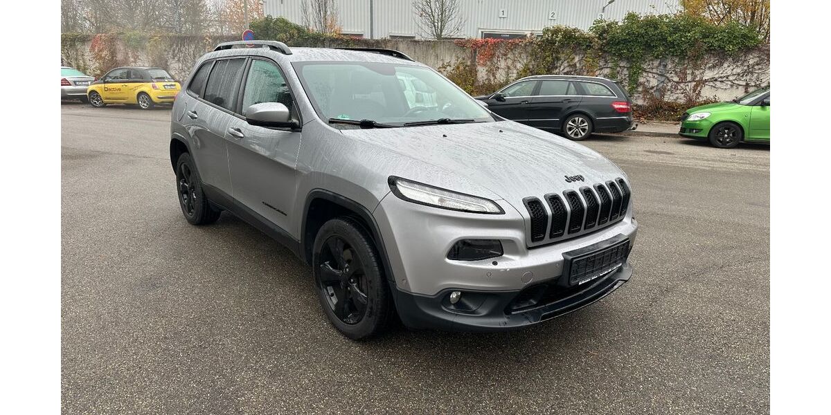 Jeep Cherokee 150.000 km 12.700 &euro; Möglingen/Ludwigsburg 71696
