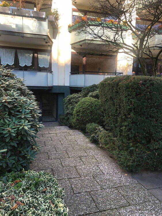 2 Zimmer Wohnung mit Garagenstellplatz, in direkter Lage zur Alster