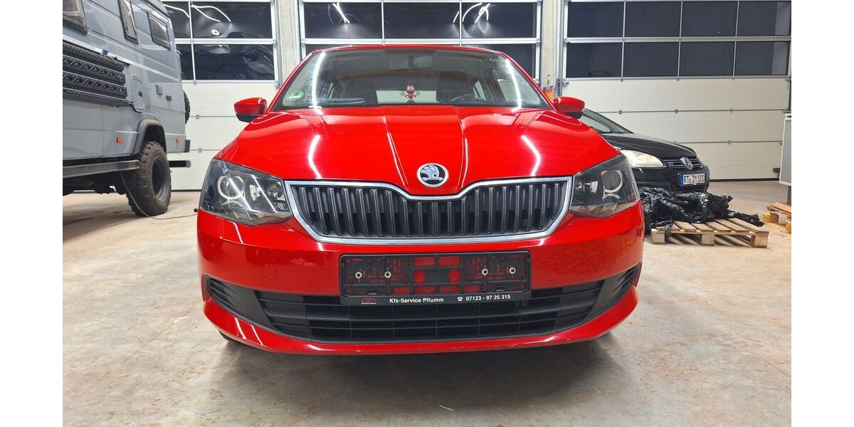 Skoda Fabia 39.000 km 6.999 &euro; St. Johann 72813