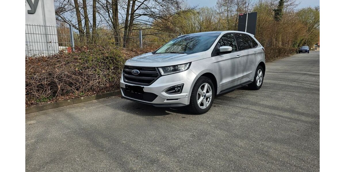 Ford Edge 182.020 km 14.000 &euro; Oerlinghausen 33813