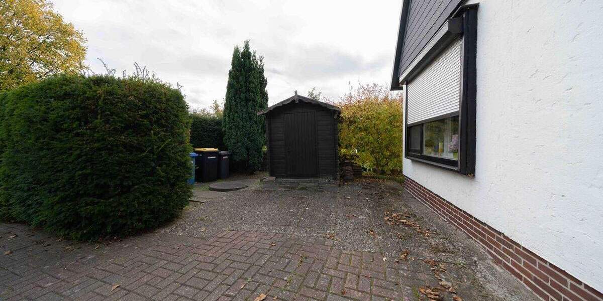 Einfamilienhaus Uetersen - 5 Zimmer, 150 m&sup2;, 319.000&euro; | Angebot:25697874