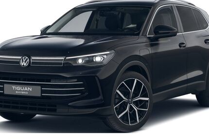VW Tiguan 4.444 km 51.290 &euro; Düren 52351