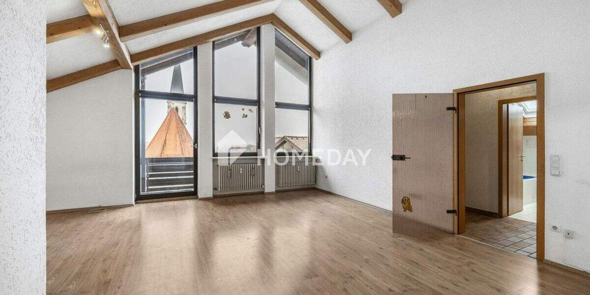 Etagenwohnung Burgkirchen an der Alz (DG) Burgkirchen - 3 Zimmer, 94 m&sup2;, 330.000&euro; | Angebot:25176845