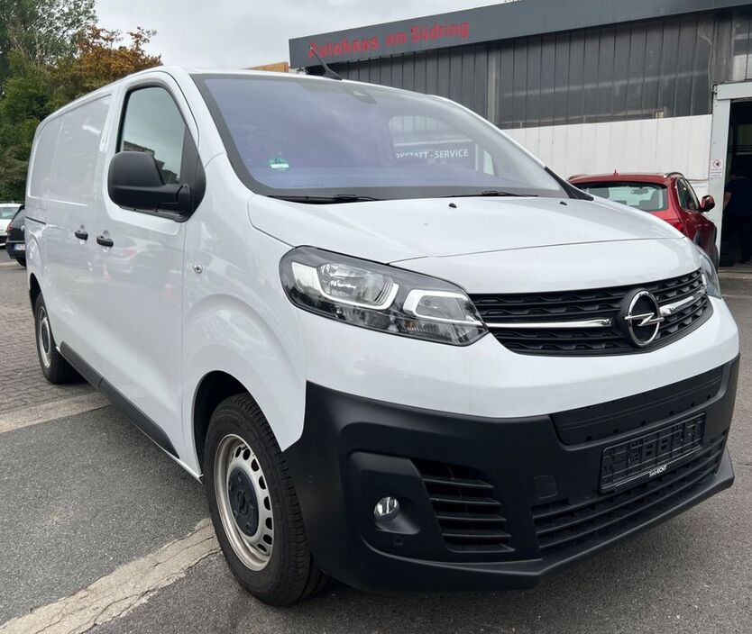 Opel Vivaro 4.000 km 23.500 € Hattersheim am Main 65795