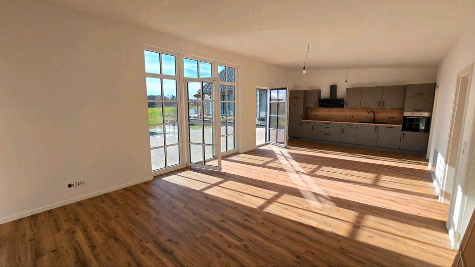 Bungalow Barendorf - 2 Zimmer, 80 m&sup2;, 1.300&euro; | Angebot:26665684