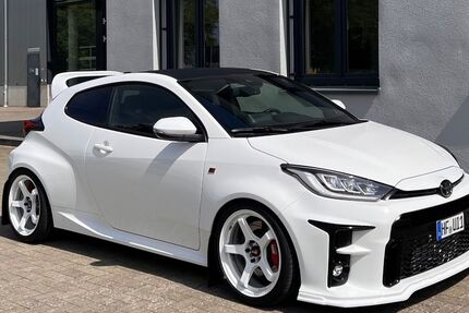 Toyota Yaris 10.563 km 38.950 &euro; Rödinghausen 32289