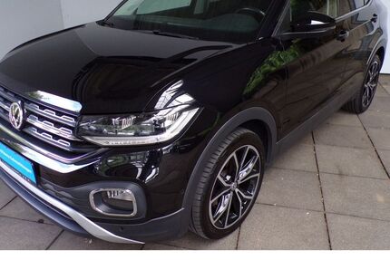 VW T-Cross 63.775 km 19.770 &euro; Lennestadt 57368