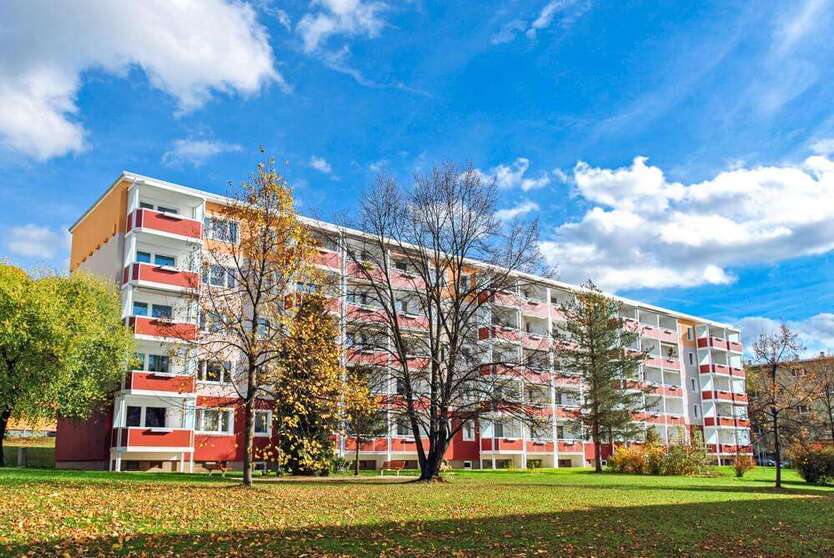 Wohnung zum Mieten in Zwickau 331 € 51 m²