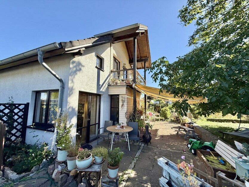 HORN IMMOBILIEN++ Neubrandenburg, tolles Architektenhaus mit 5 Zimmern, EBK, Keller und Carport 5 zimmer