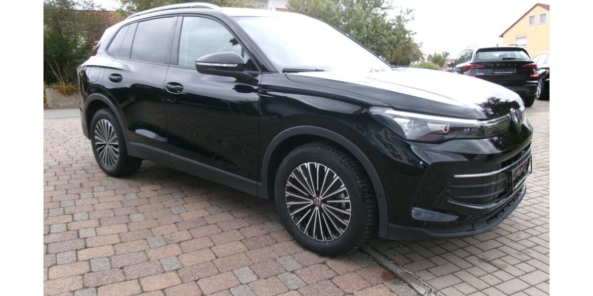 VW Tiguan 7.250 km 35.177 &euro; Michelfeld 91275