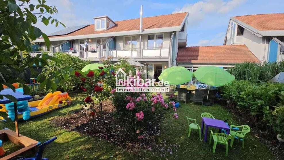 Haus zum Kaufen in Sehnde 450.000 € 196 m²