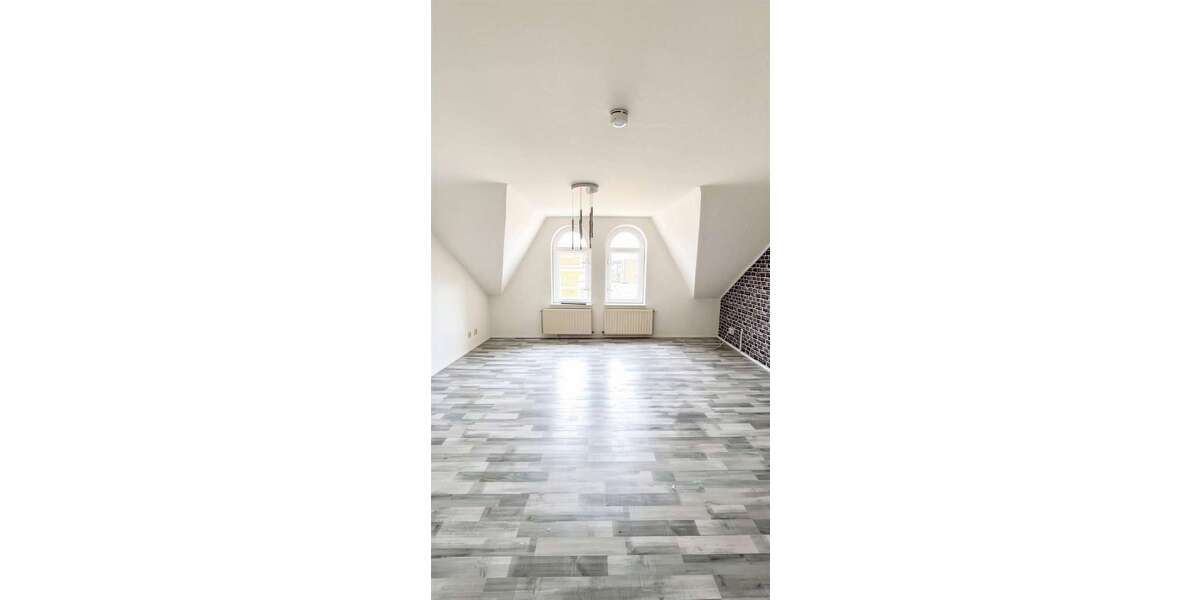 2-Raum-Dachgeschosswohnung in guter Lage von Forst (Lausitz)! - Dachgeschoßwohnung Forst | Angebot:26312878