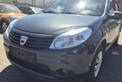 Dacia Sandero 207.654 km 2.600 &euro; Trier 54294