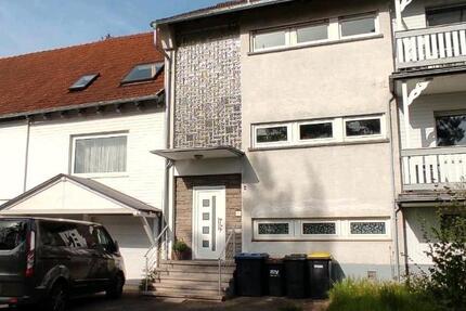 Haus Alsfeld - 9 Zimmer, 245 m&sup2;, 248.000&euro; | Angebot:25770200
