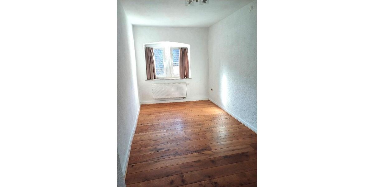 Reihenhaus Saarburg - 3 Zimmer, 127 m&sup2;, 900&euro; | Angebot:26261602