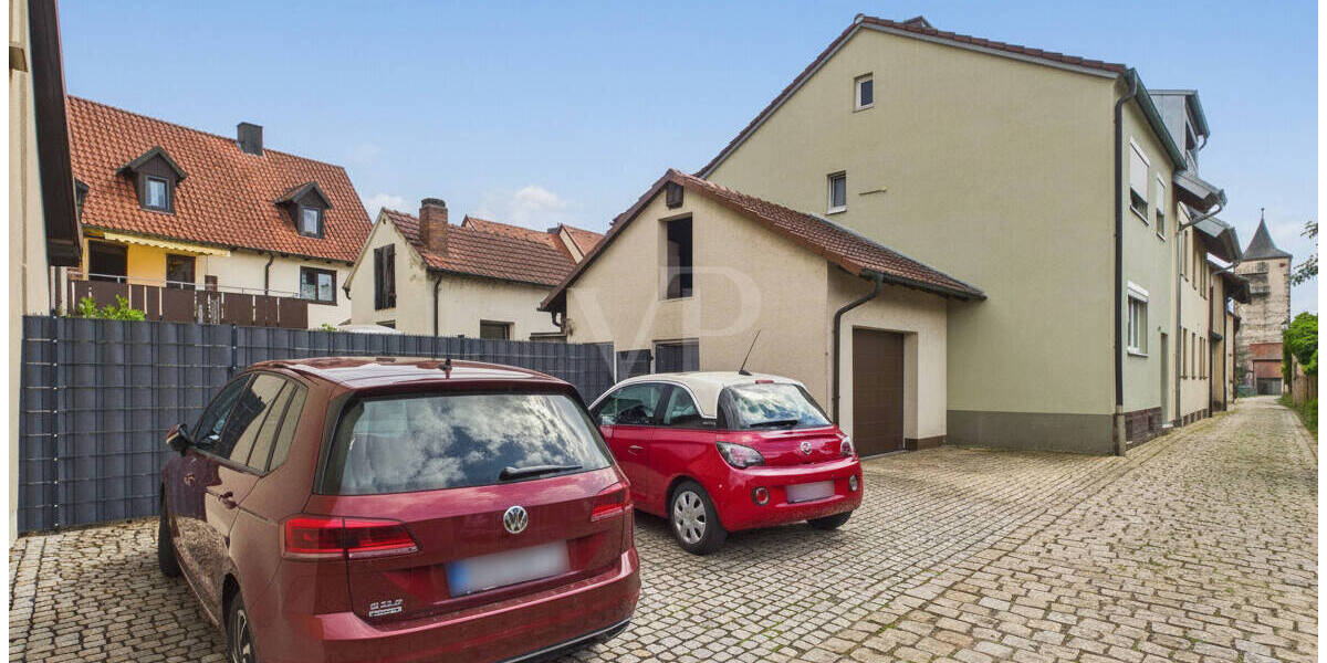 Einfamilienhaus Haßfurt - 8 Zimmer, 234 m&sup2;, 395.000&euro; | Angebot:26751043