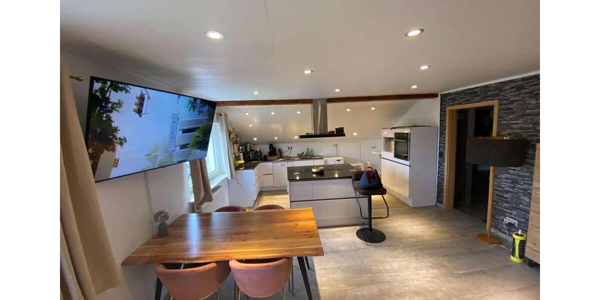 Etagenwohnung Bretten - 3 Zimmer, 85 m&sup2;, 900&euro; | Angebot:26674896