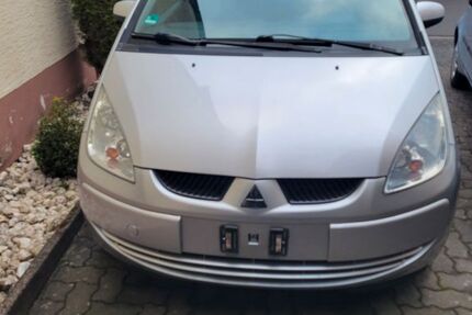 Mitsubishi Colt 217.900 km 1.150 &euro; Binsfeld 54518