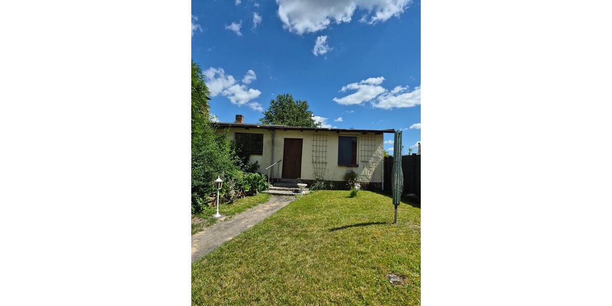 Reihenhaus Schwaan - 6 Zimmer, 100 m&sup2;, 129.000&euro; | Angebot:27097278
