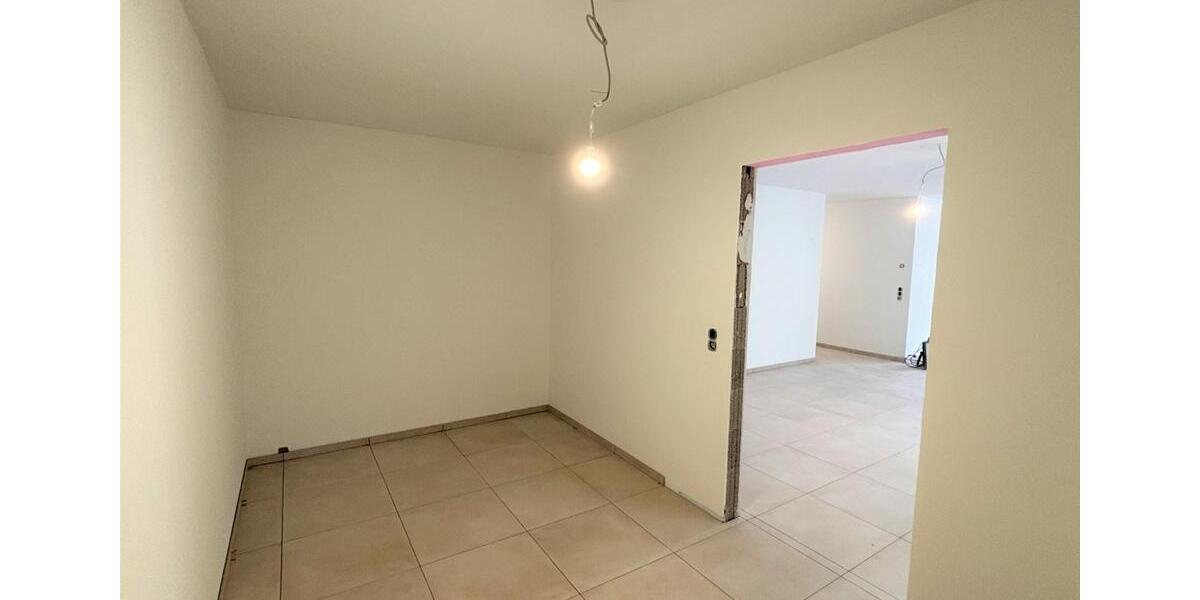 Erdgeschoßwohnung Perl - 2 Zimmer, 82 m&sup2;, 1.310&euro; | Angebot:25054798