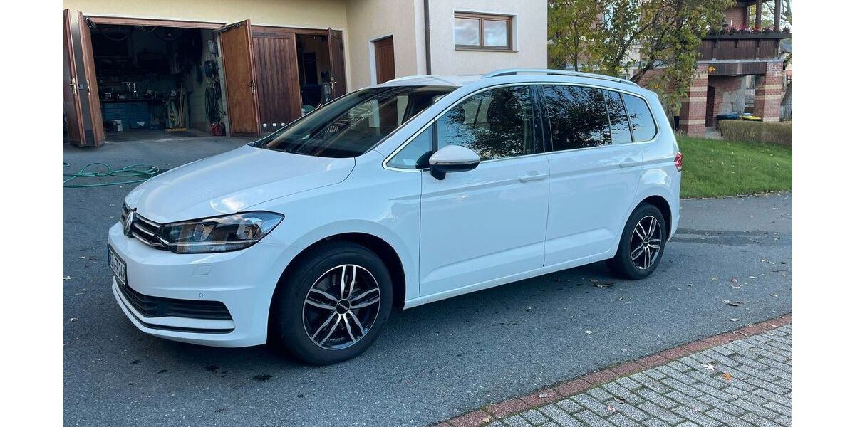 VW Touran 118.000 km 12.900 &euro; Aue 08280