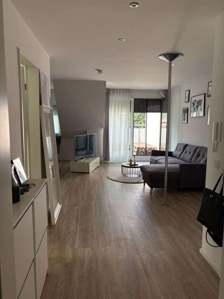 Wohnung zum Mieten in Niederkassel 850 € 55.55 m²