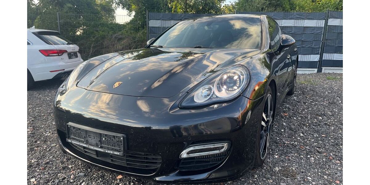 Porsche Panamera 192.652 km 25.999 € Radeburg 01471