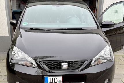 Seat Mii 33.002 km 12.500 &euro; Dortmund 44329