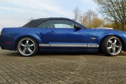 Ford Mustang 90.000 km 49.890 € Uedem 47589