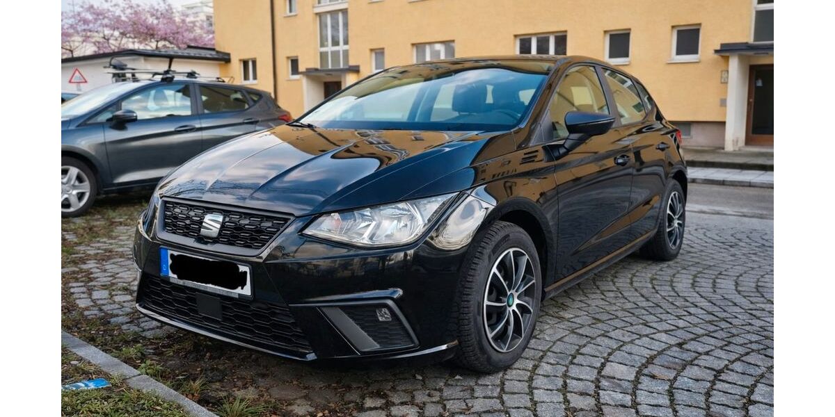 Seat Ibiza 129.247 km 8.700 &euro; München 81673